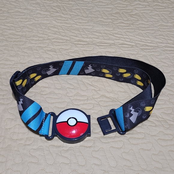 Pokémon clip and go belt - Picture 3 of 5